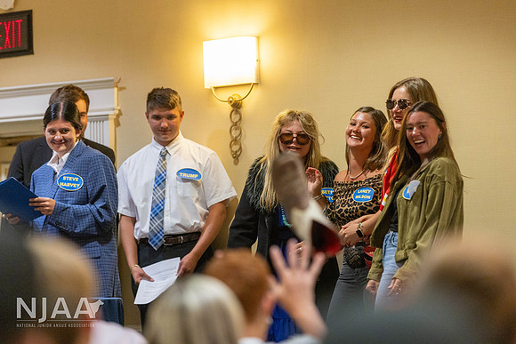 JuniorBoardSkit_LEAD25_MB_R62_6678_E