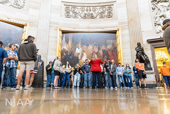 CapitolTour_LEAD25_MB_R63_1298_E