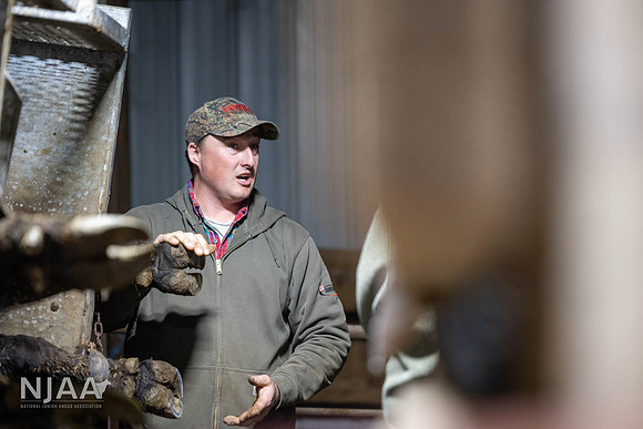 HooverAngus_RaisingtheBar_202604_MB_R63_1592_E