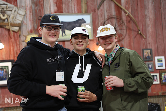 HooverAngus_RaisingtheBar_202604_MB_R63_1643