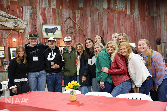 HooverAngus_RaisingtheBar_202604_MB_R63_1644_E