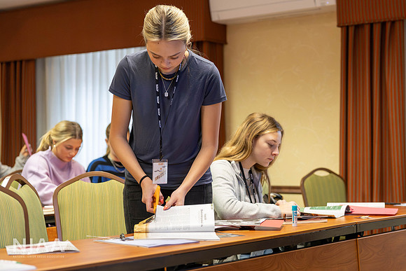 Keynote_RaisingtheBar_202604_MB_R63_1764_E