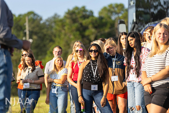 RanchTours_LEAD26_MB_R63_9634_E