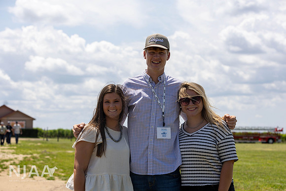 SouthernHillFarm_LEAD26_MB_R63_9878_E