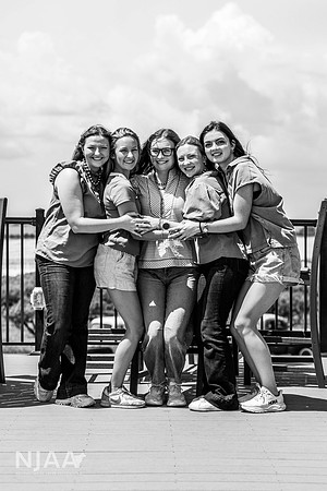 SouthernHillFarms_LEAD26_JL_R62_0423_E BW