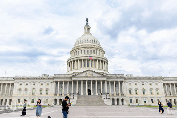 CapitolTour_LEAD25_MB_R63_1348_E