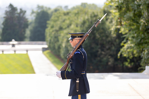 ArlingtonCemetery_LEAD25_MB_R63_1971_E
