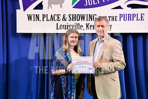 2019 NJAS_Scholarship_AF Undergraduate $3,000_Lily Gisclair_APG_5565