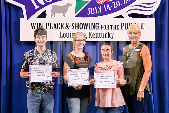 2019 NJAS_Scholarship_Texas Angus Association_Kaydee Free, Kristen Massingill & Rylie Philipello_APG_5529