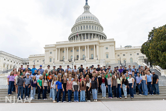 CapitolTour_LEAD25_MB_R63_1209_E