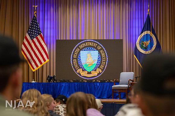 USDA_LEAD25_AM_R62_6804_E